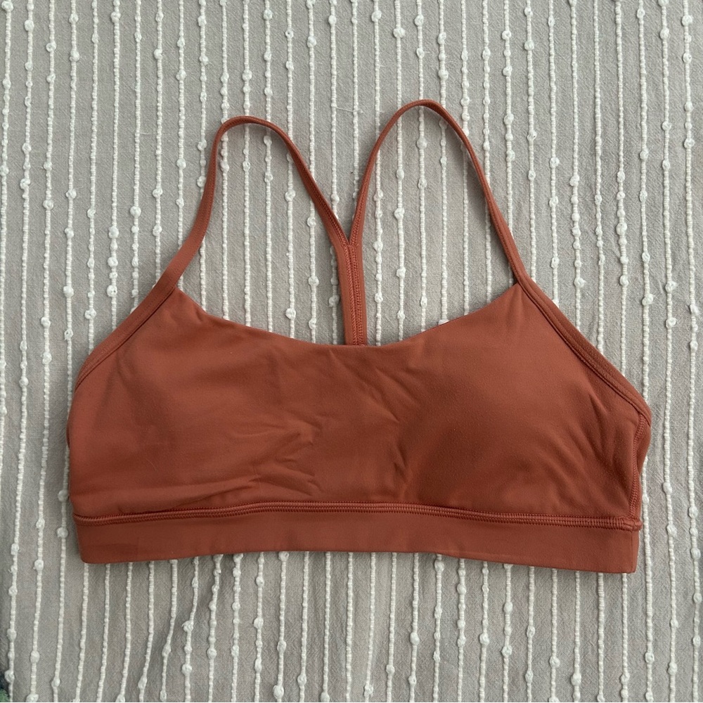 Lululemon Y flow bra